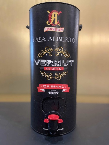 img3_Vermut Pack 2 envases 3 ls. con grifo
                        producto